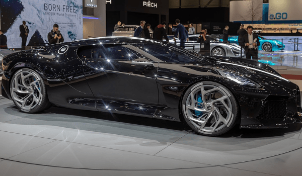 2. Bugatti La Voiture Noire