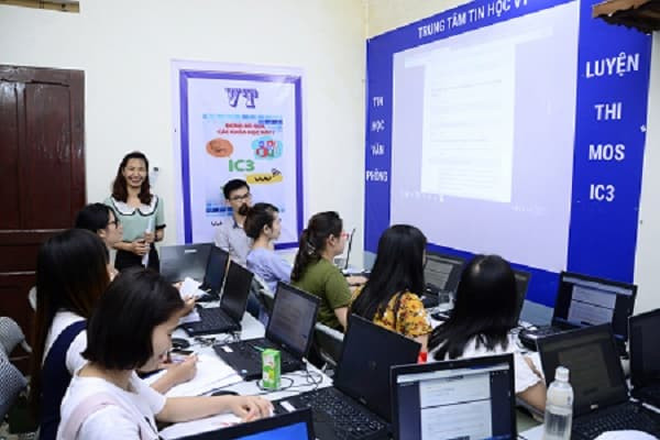 Top 5: Trung tâm đào tạo tin học tại Hà Nội VT