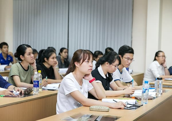 trung tâm đào tạo chứng khoán tại Hà Nội uy tín và chuyên nghiệp nhất