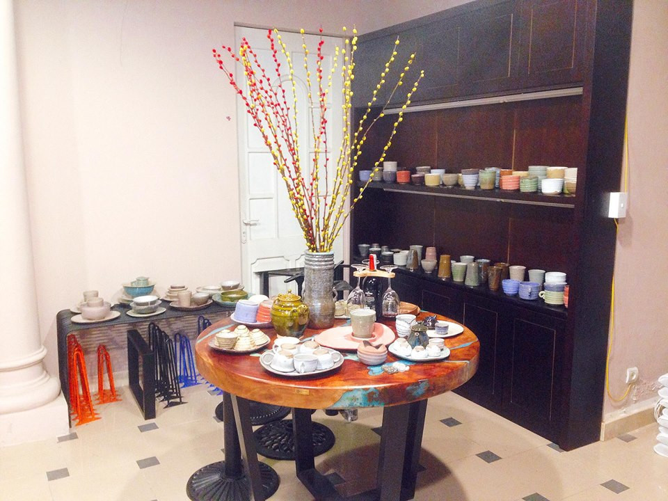 Nguyen Art Gallery - Vietnam Artworks & Paintings