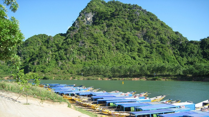 Di tích lịch sử Bến phà Xuân Sơn