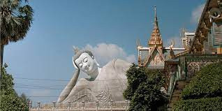 Wat Pătum Wôngsa Som Rông