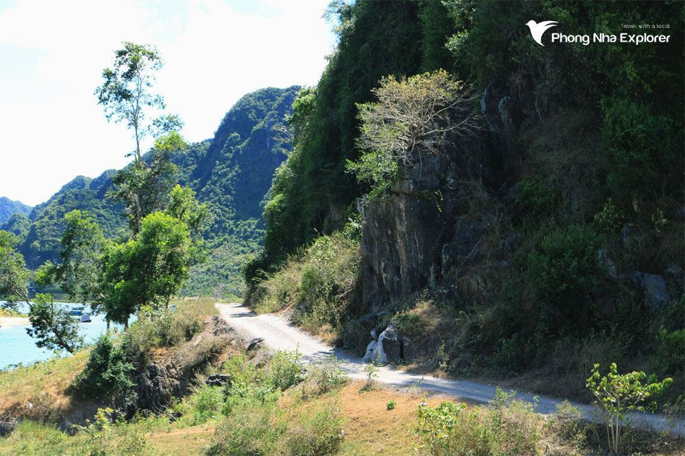 Di tích lịch sử Bến phà Xuân Sơn