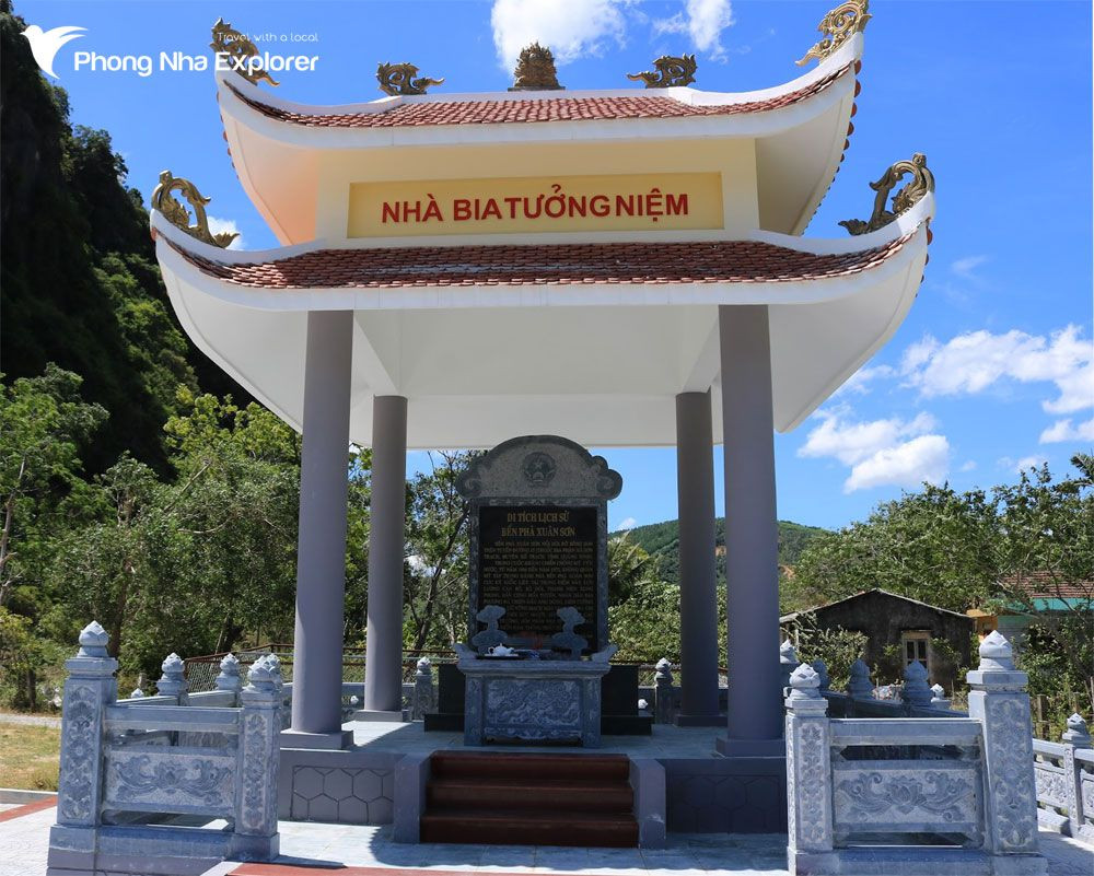 Di tích lịch sử Bến phà Xuân Sơn