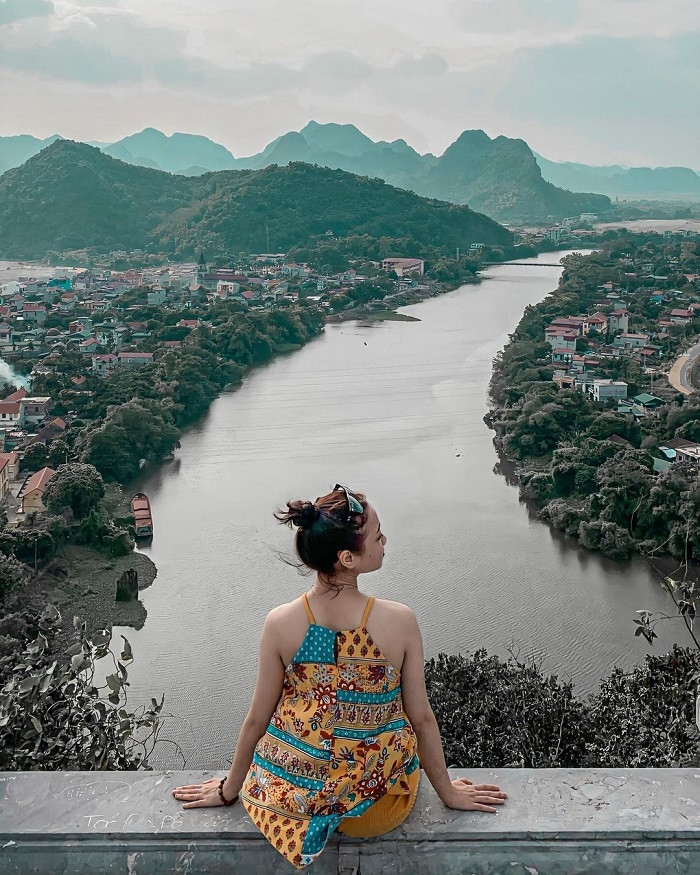 Núi Cấm - Ngũ Động