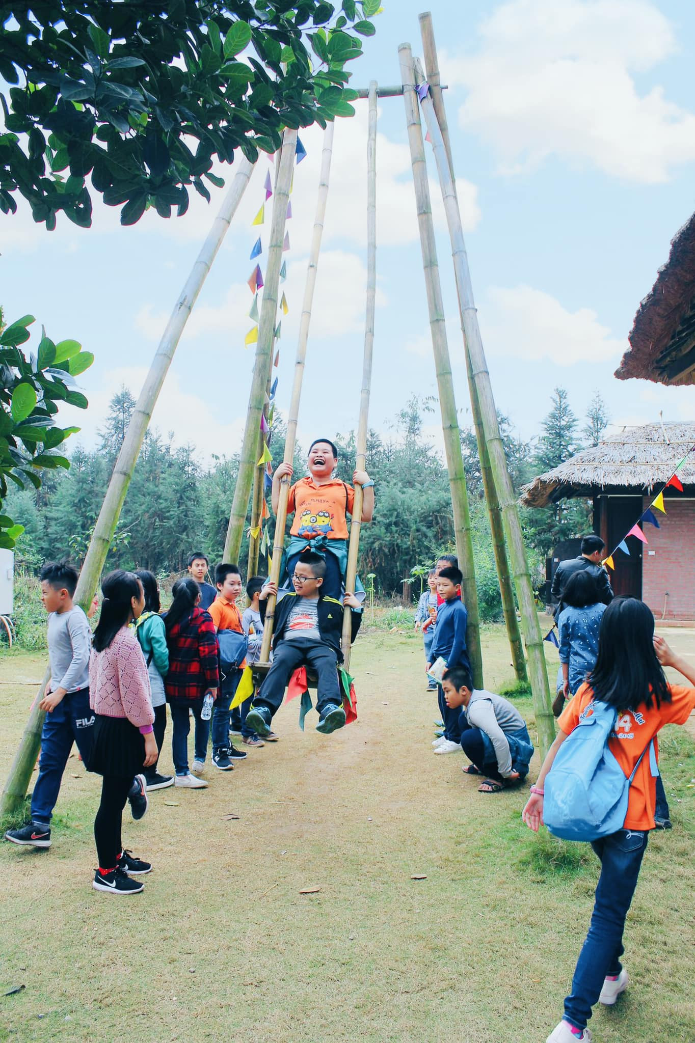 Làng văn hóa các dân tộc Việt Nam