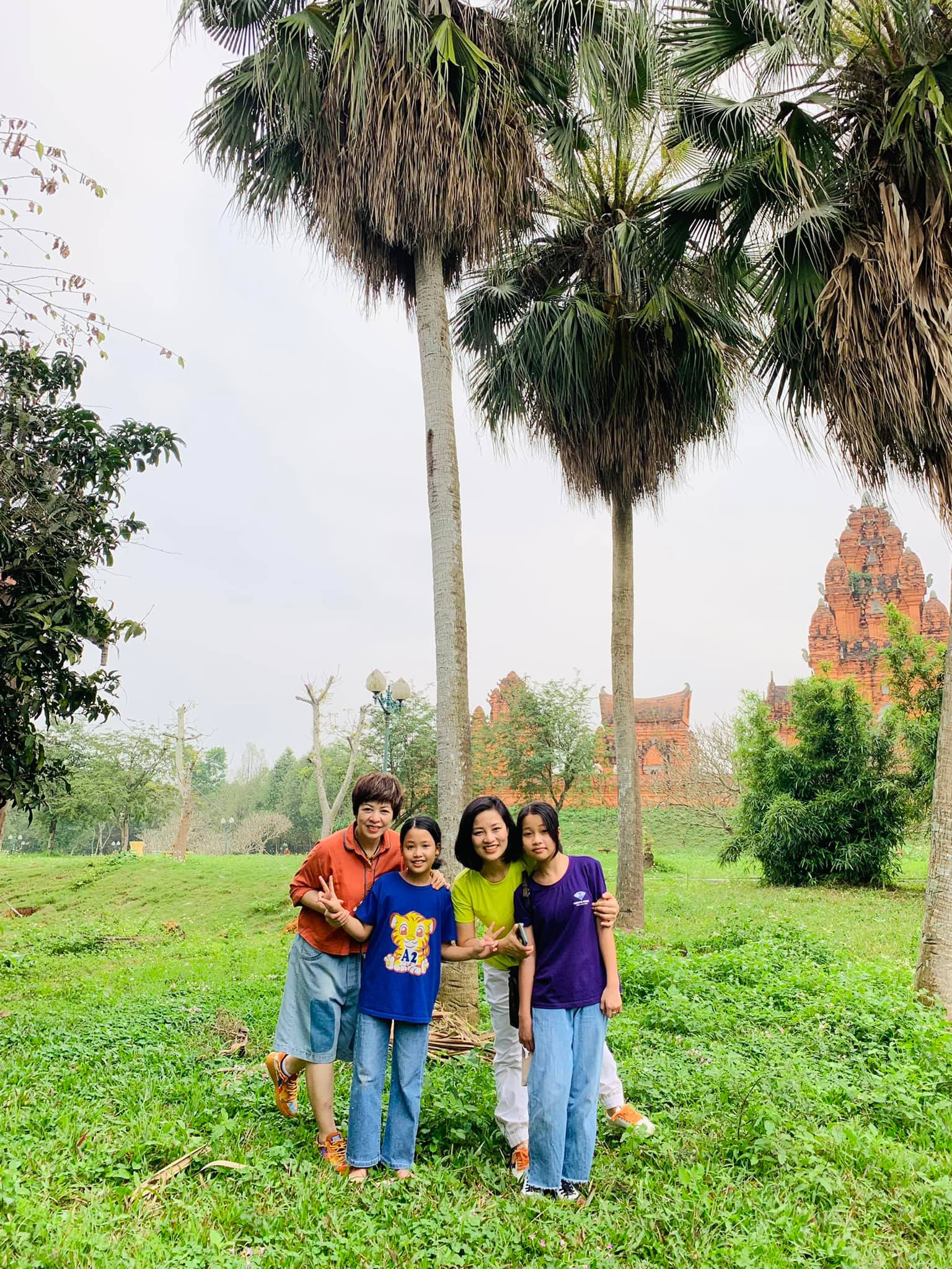 Làng văn hóa các dân tộc Việt Nam