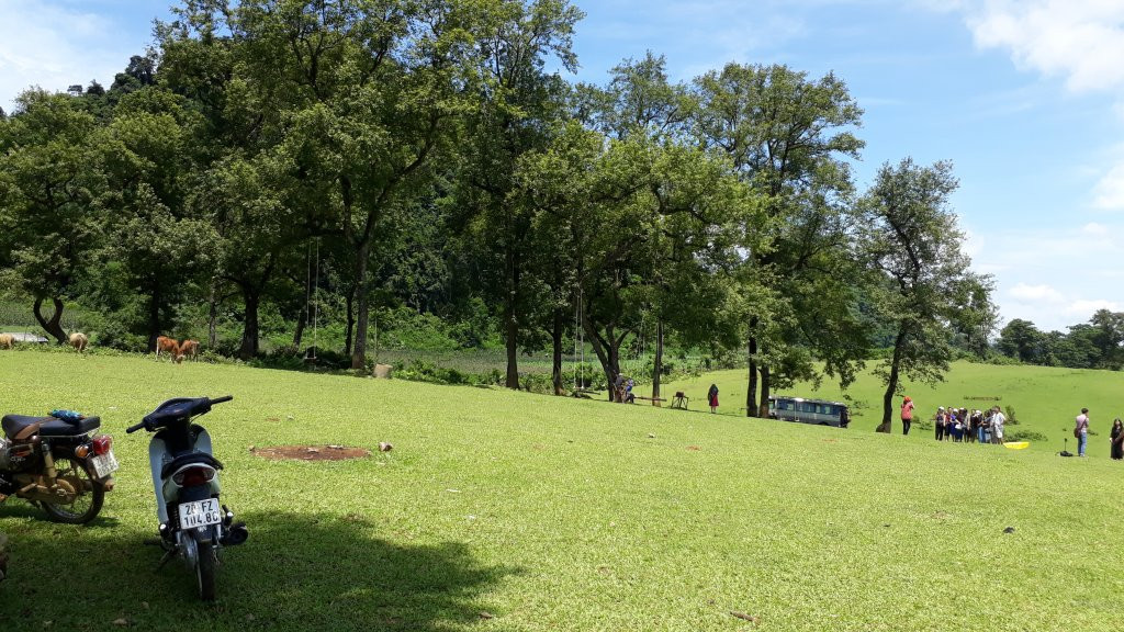 BÃI BÙI, LẠC SƠN, HÒA BÌNH