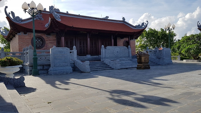 Quảng Trường Thái Bình