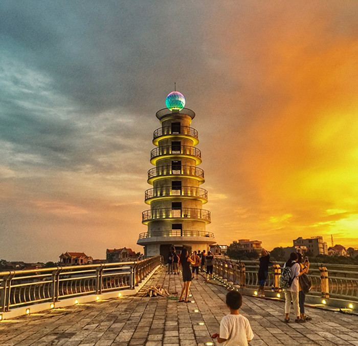 Cầu Đi Bộ Tp. Việt Trì