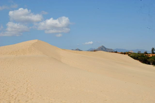 Đồi Cát Nam Cương (Beautiful Sand Dunes)