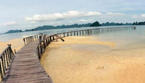 Bãi Dài Vân Đồn