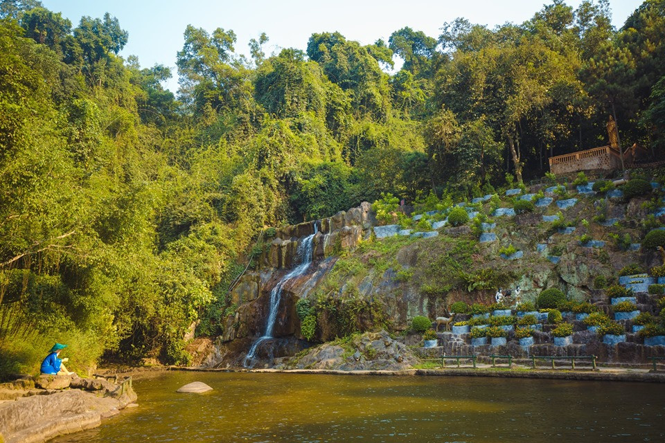 Khu Du Lịch Ao Vua