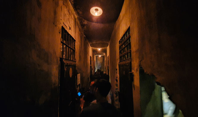 Nhà tù Hỏa Lò