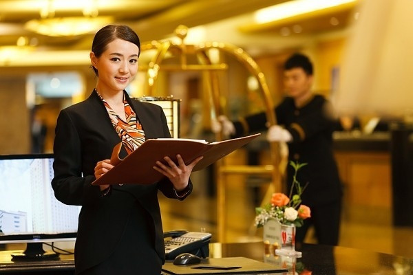 Khoá học nghiệp vụ nhà hàng khách sạn - Công ty cổ phần Giáo dục Việt Nam