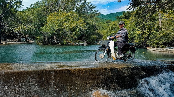 Suối Lồ Ồ (Heating)