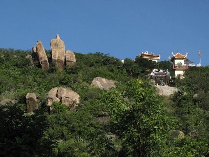 Thiền viện Trúc Lâm Viên Ngộ (Buddhist Temple)