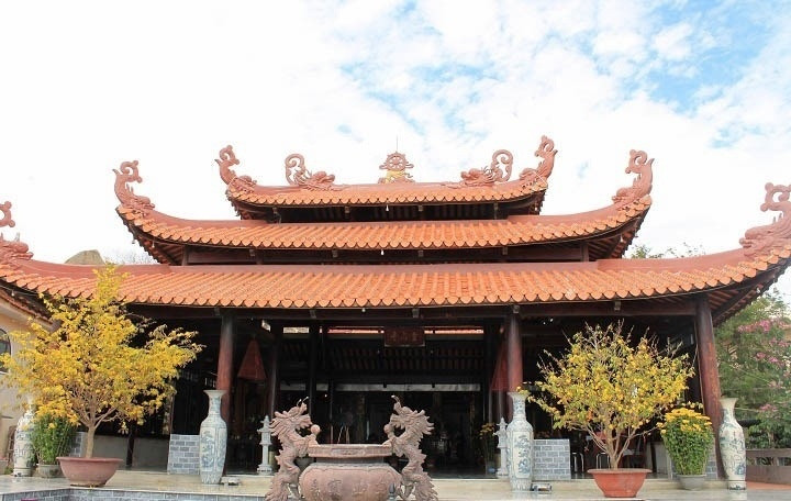 Thiền viện Trúc Lâm Viên Ngộ (Buddhist Temple)