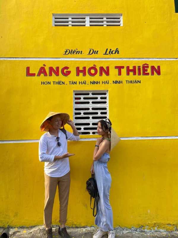Làng Bích Hoạ Hòn Thiên (Blessings Of Paintings)