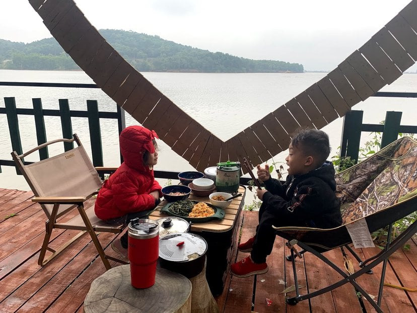 Hàm Rồng Lakeside