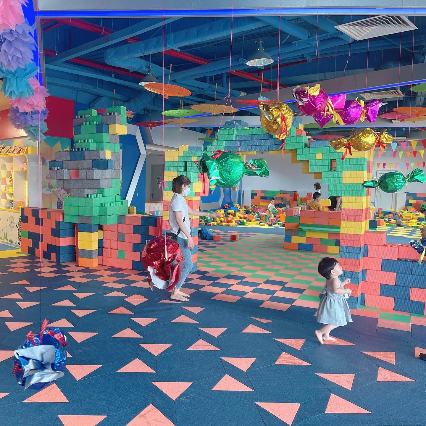 Amazing Town Hà Đông