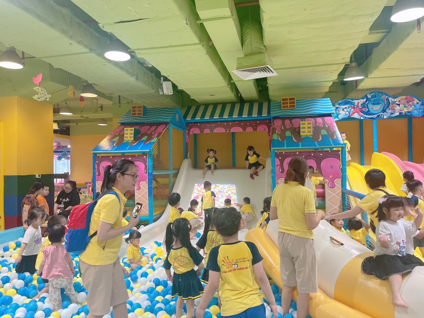 Amazing Town Hà Đông