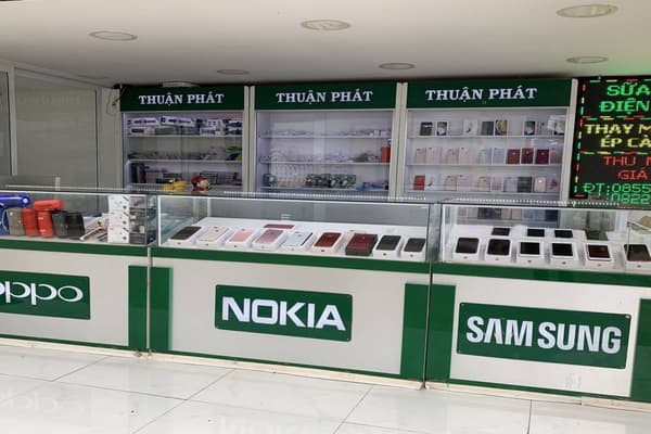 Cửa hàng điện thoại di động Thuận Phát