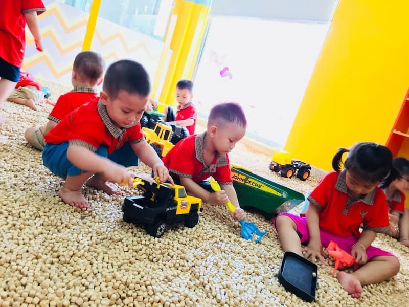 Khu vui chơi Tomato Kid