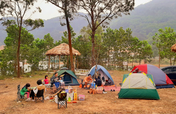 Hàm Rồng Lakeside