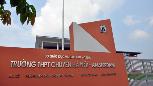 Trường THCS chuyên Hà Nội - Amsterdam