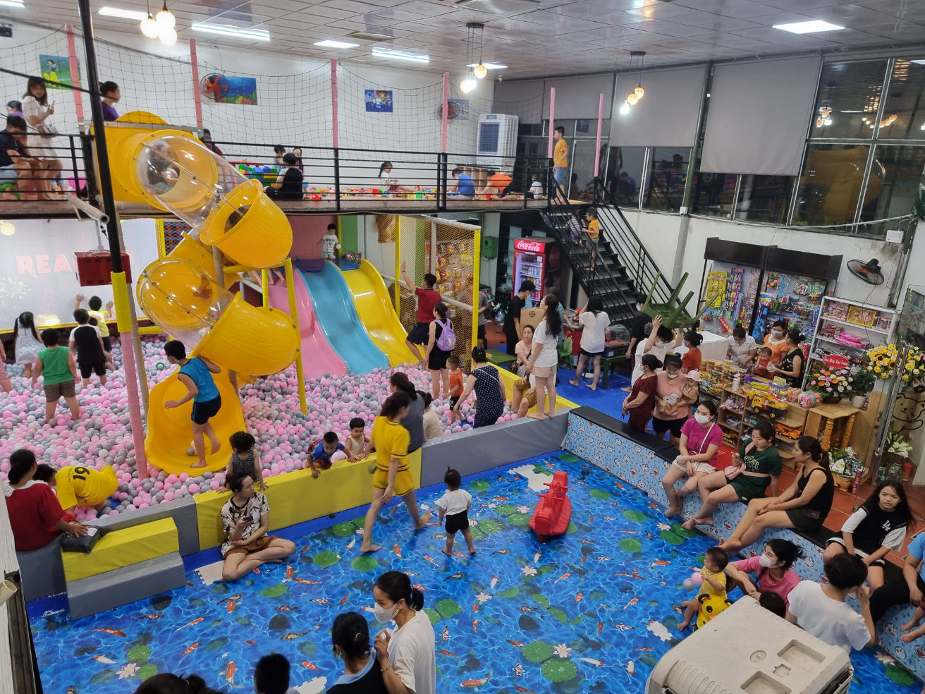 Khu vui chơi giải trí Tin Tin - Hà Hương