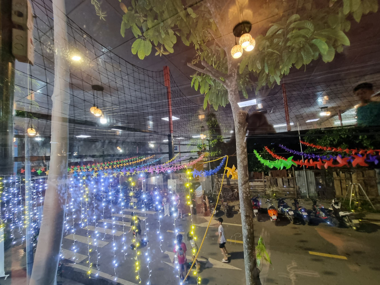 Khu vui chơi giải trí Tin Tin - Hà Hương