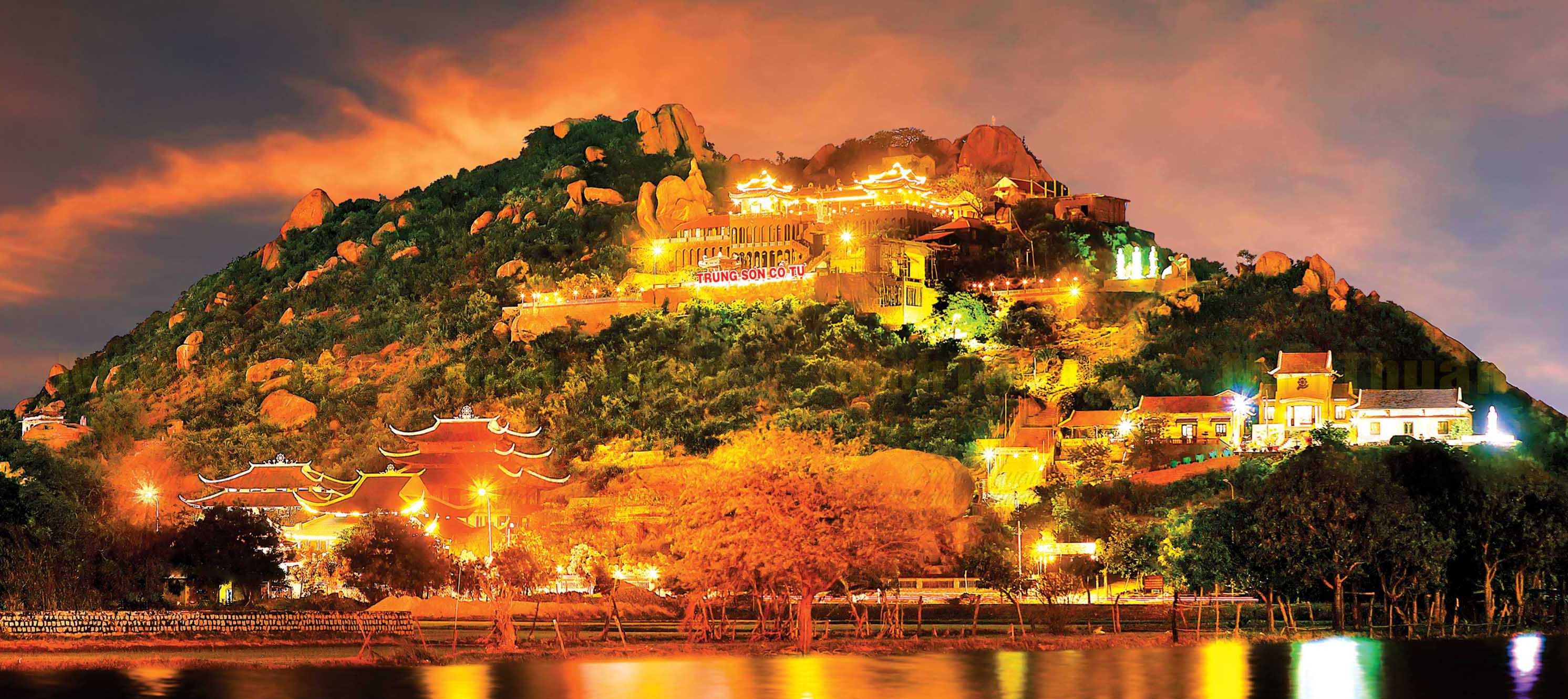 Chùa Trùng Sơn Cổ Tự (Buddhist Temple)