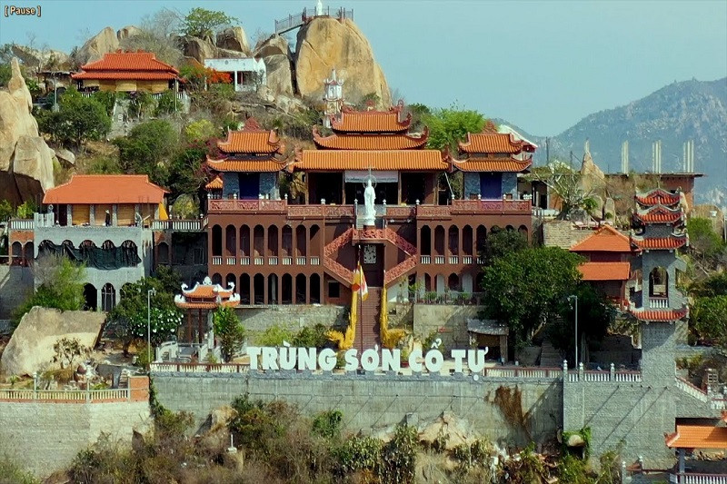 Chùa Trùng Sơn Cổ Tự (Buddhist Temple)