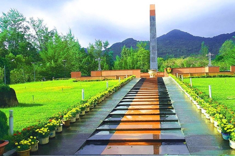 Nghĩa trang Hàng Dương là nơi ghi dấu những hy sinh to lớn của các anh hùng, liệt sĩ 