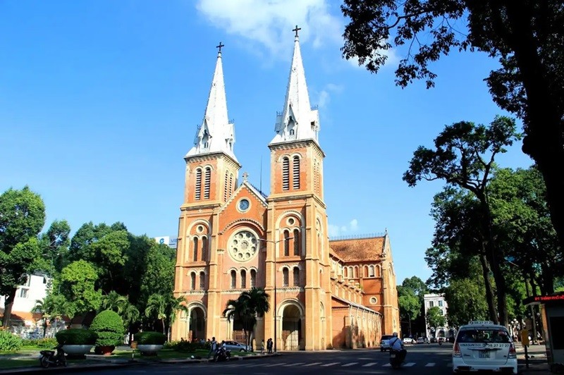 Nhà thờ Đức Bà Sài Gòn là một công trình kiến trúc đẹp
