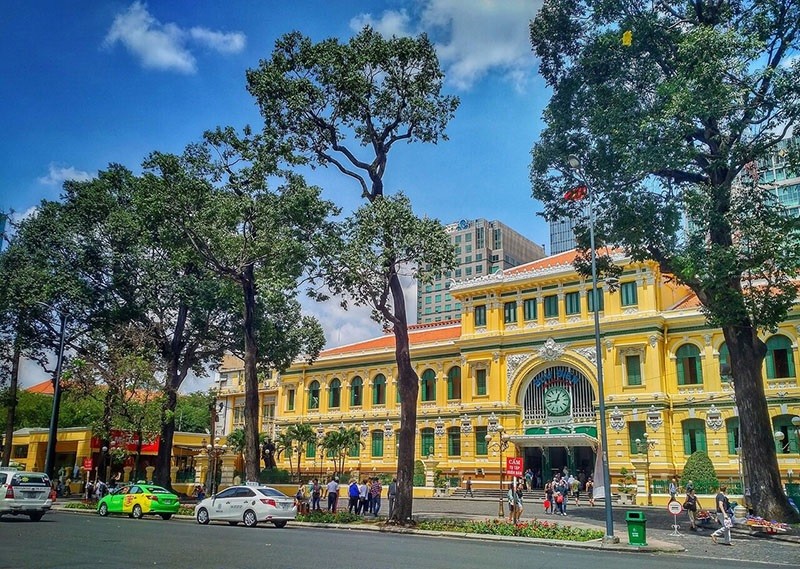 Bưu điện Thành phố Hồ Chí Minh là một địa điểm tham quan hấp dẫn