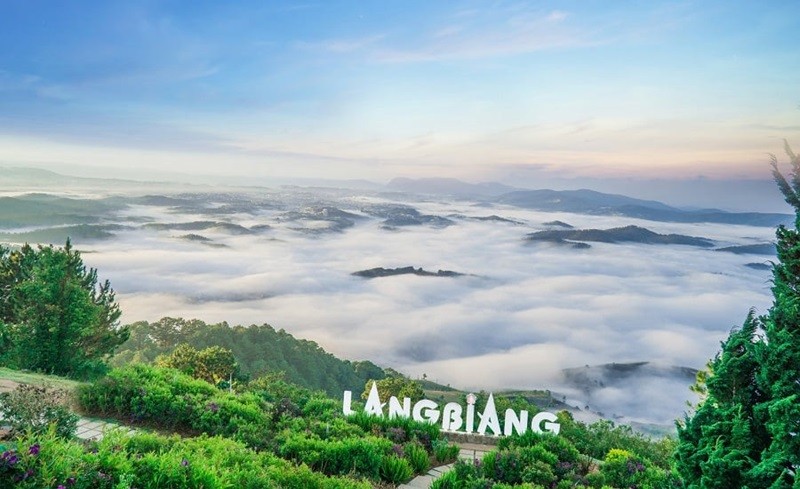 Núi Langbiang là một địa điểm du lịch tuyệt vời