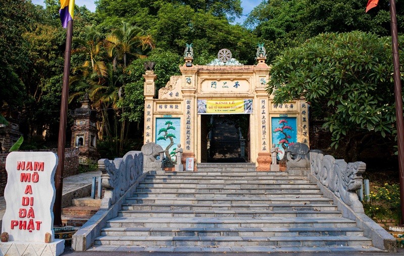 Chùa Tiêu là một ngôi chùa cổ kính, mang đậm giá trị lịch sử