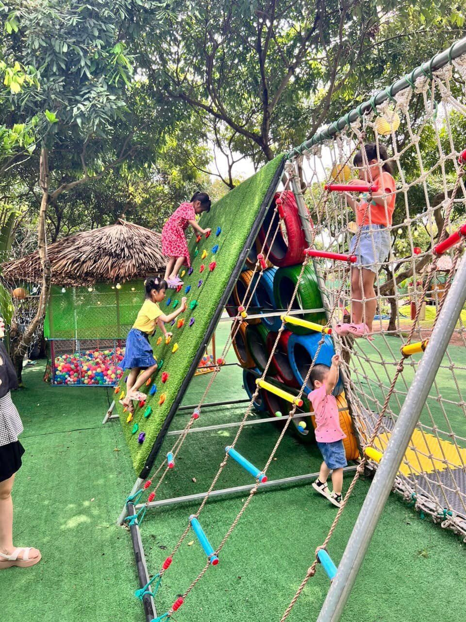 TBS Green Valley Long Biên