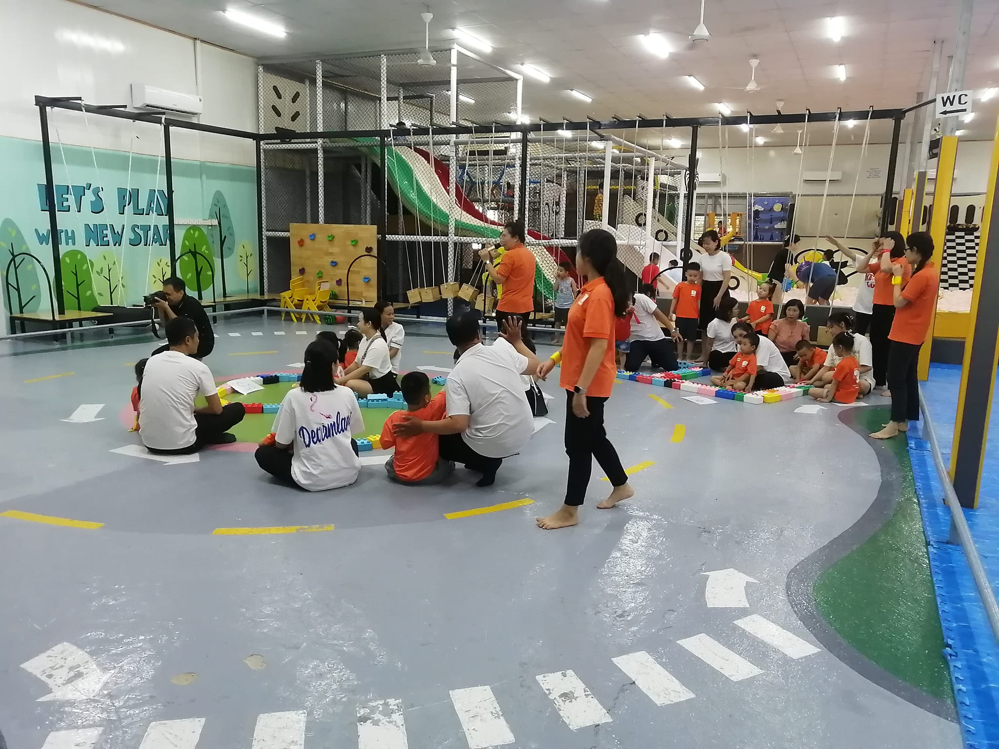 Khu vui chơi trẻ em NewStar