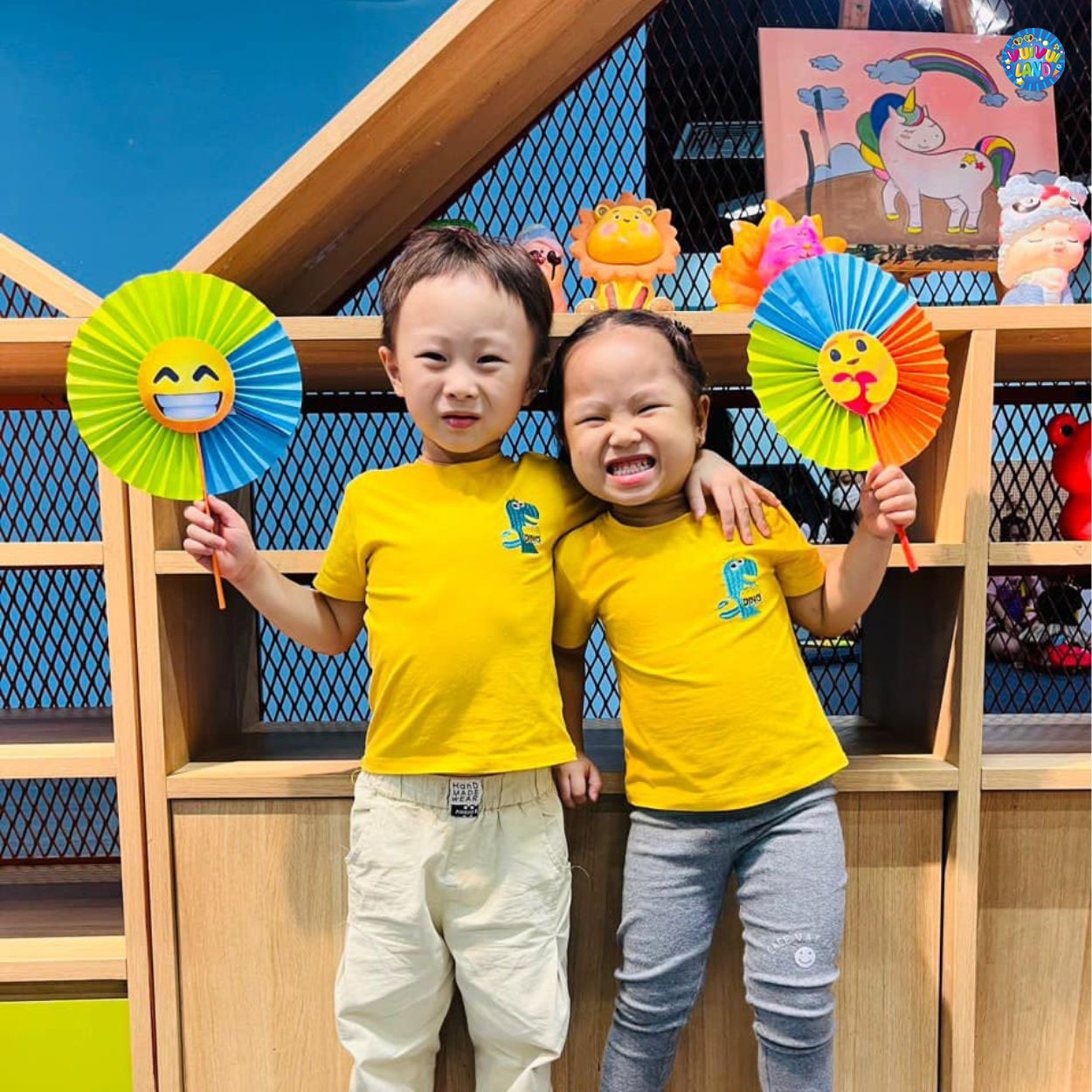 VUI VUI LAND - DU HÀNH VỀ VÙNG ĐẤT VUI NHỘN