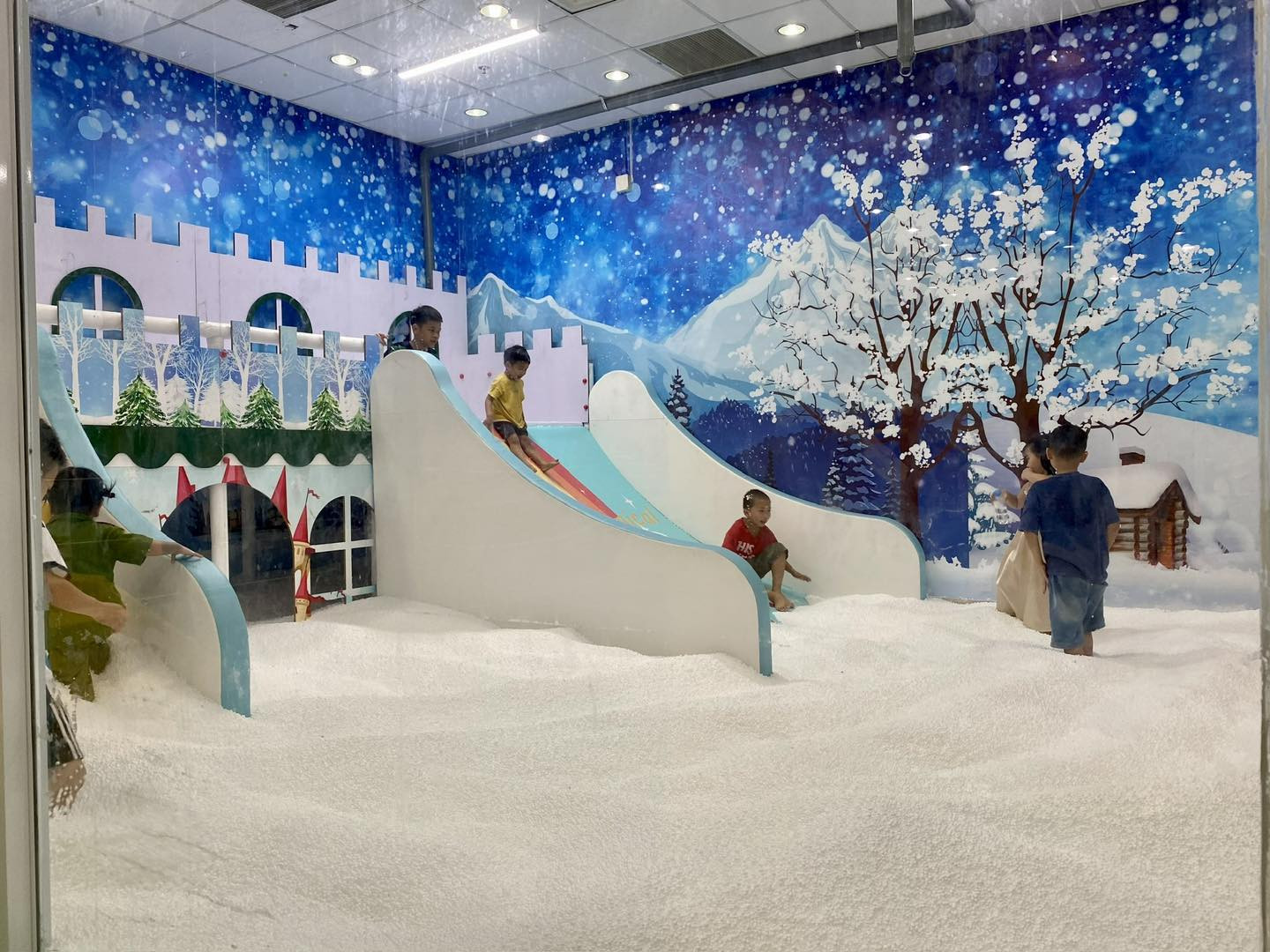 Khu vui chơi giải trí Happy – Patin Club