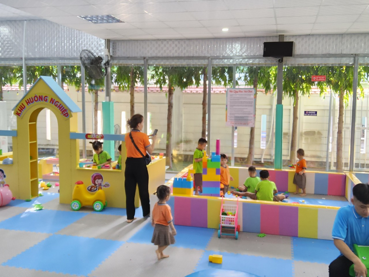 Khu Vui Chơi – Hồ Bơi Khang Linh