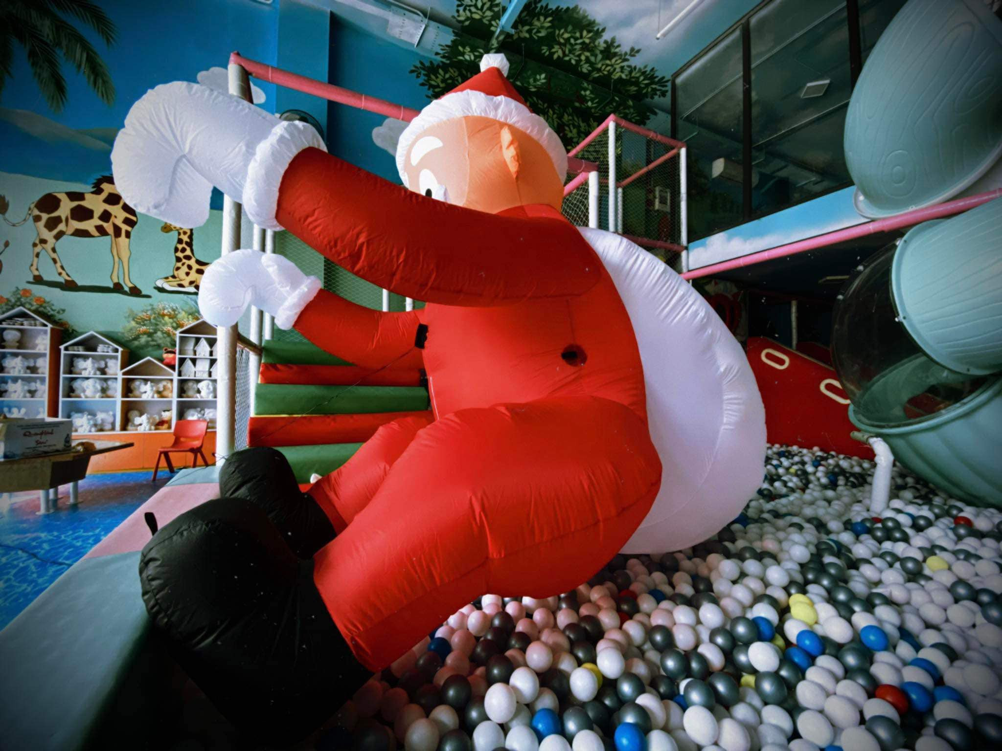 Cầu Vồng – Khu vui chơi trẻ em Cẩm Phả