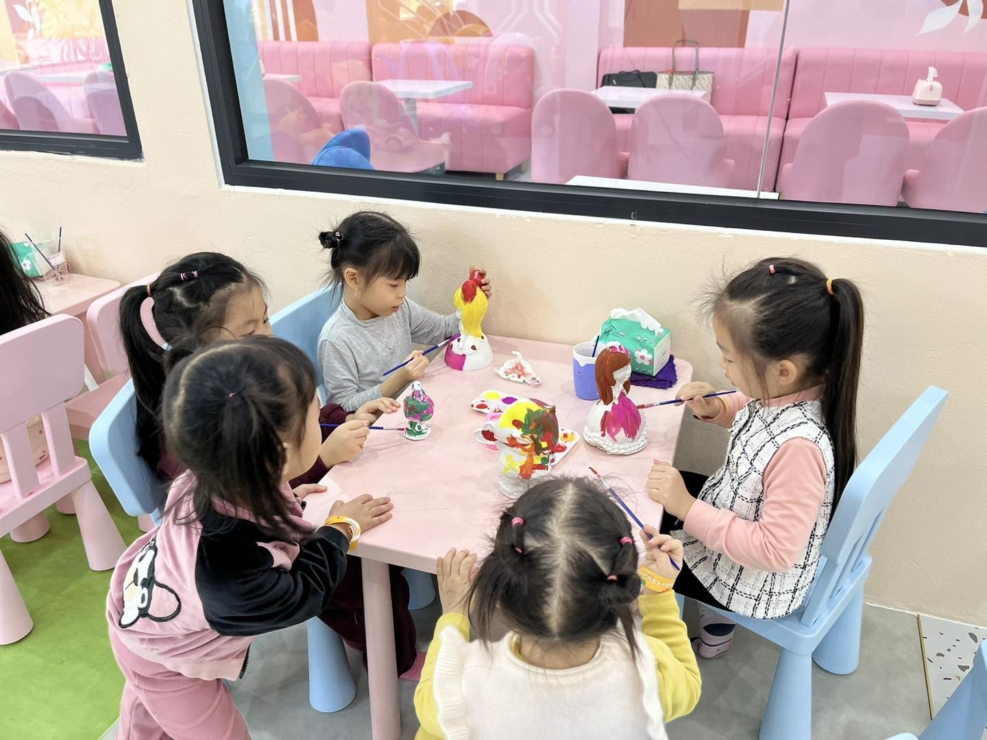 Vansao Kidplay & Coffee