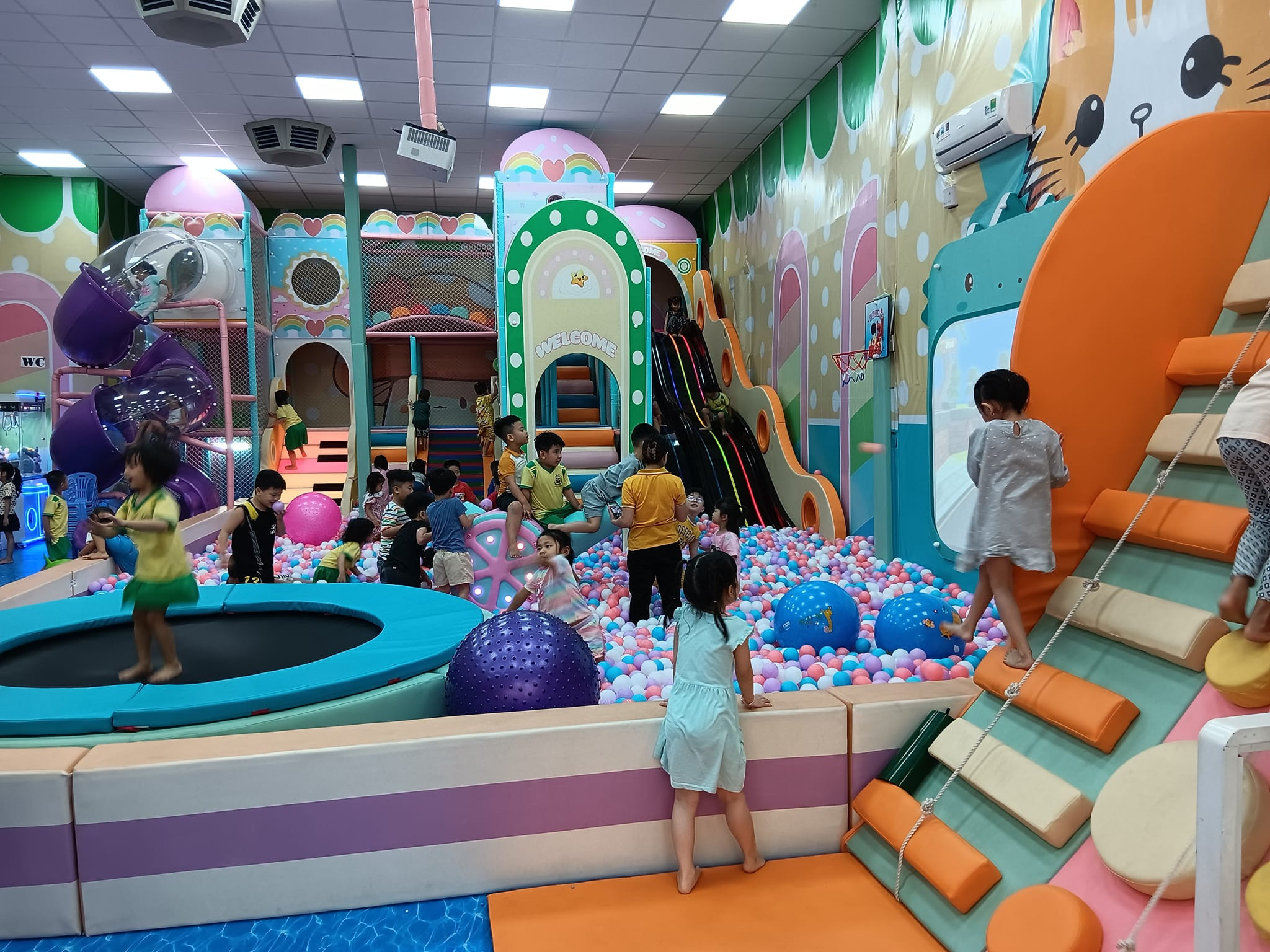 Khu vui chơi trẻ em Thiên Thần