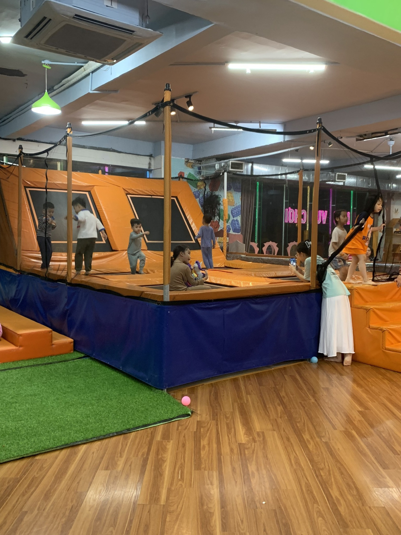 Khu vui chơi trẻ em Kids World Thanh Hóa