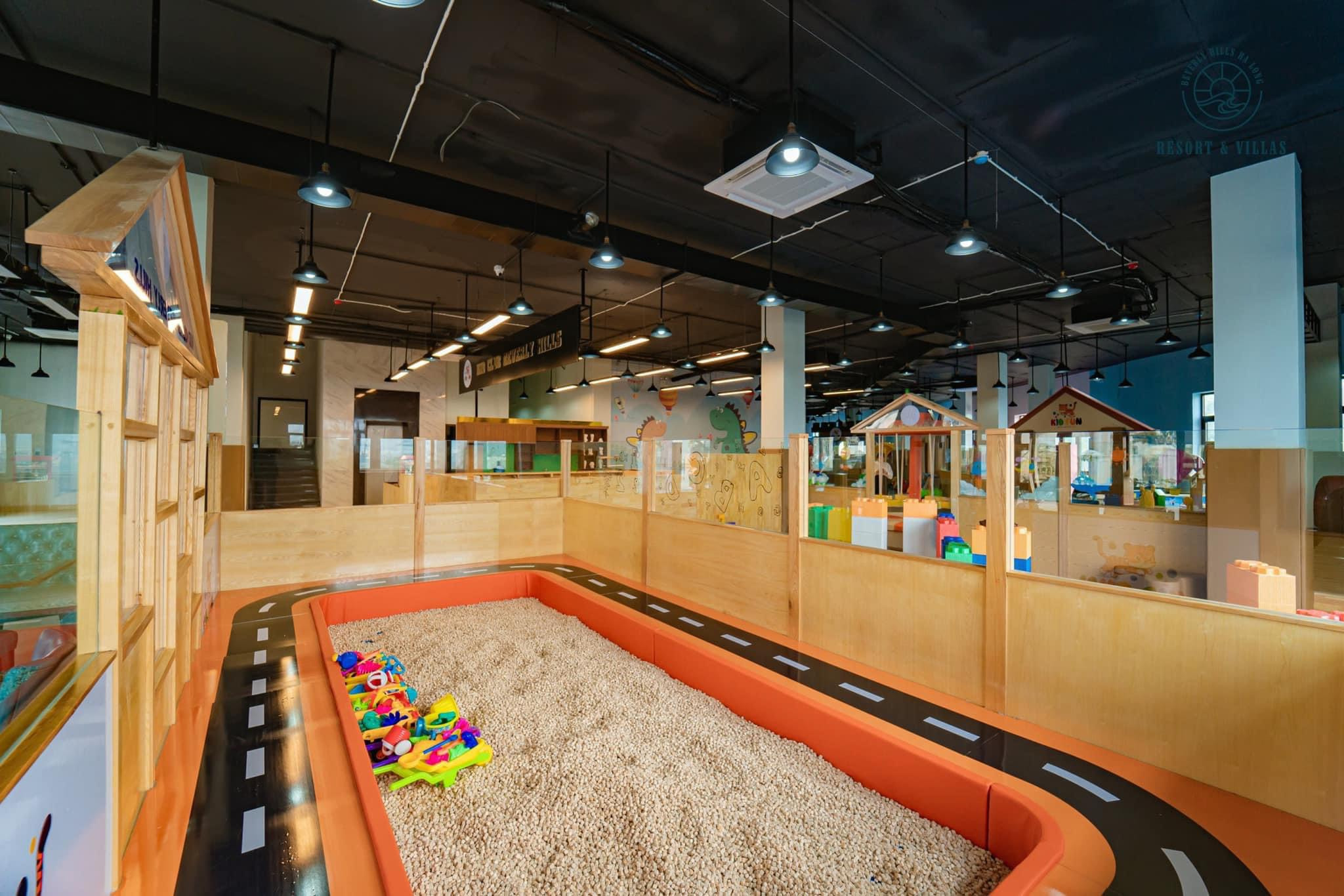 Kid Fun Beverly Hills Hạ Long