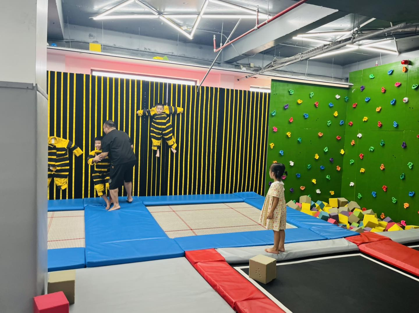 Khu vui chơi Sunny Kid Sport